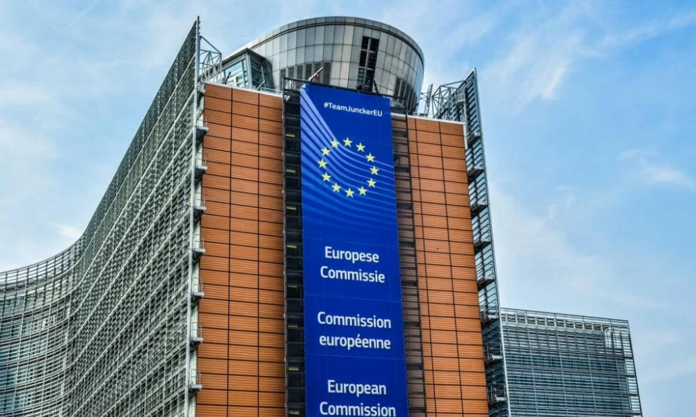 Reuters: Ισραηλινό λογισμικό κατασκοπείας χρησιμοποιήθηκε εναντίον της Κομισιόν